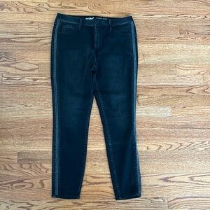 Mossimo High Rise Jegging Sz 12/31 Black Side Seam Details Rare Unworn PERFECT